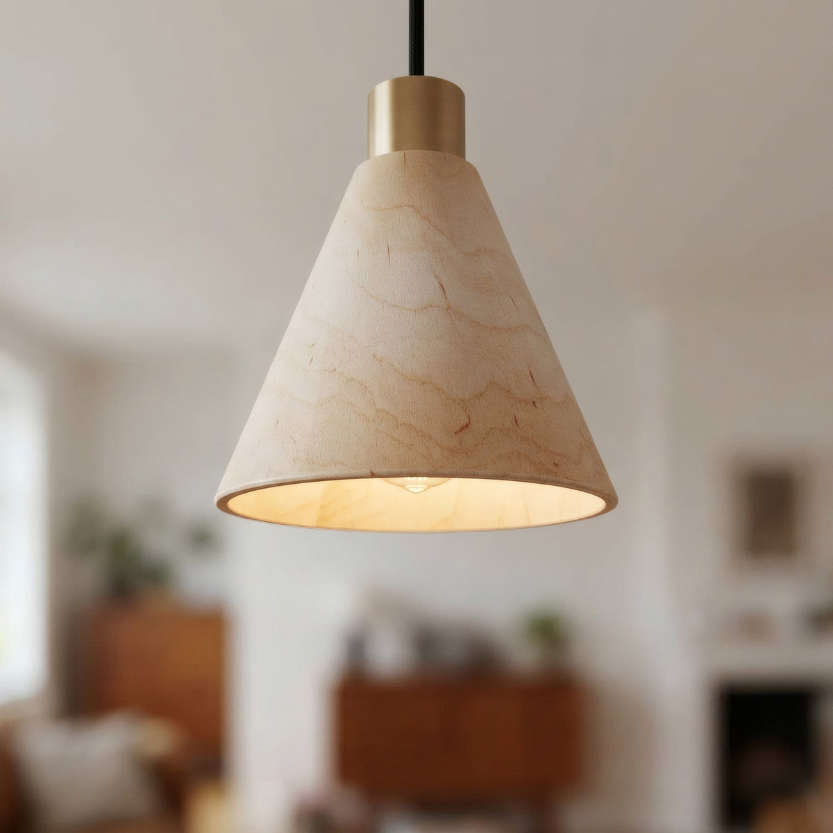 Pantalla cónica de madera natural para portalámparas E27