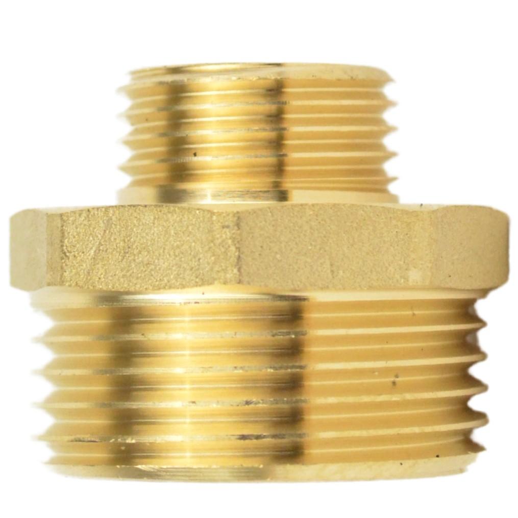 niple de latón reducida para fontanería.