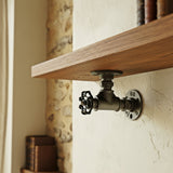 Escuadra con volante negro | Modelo 3