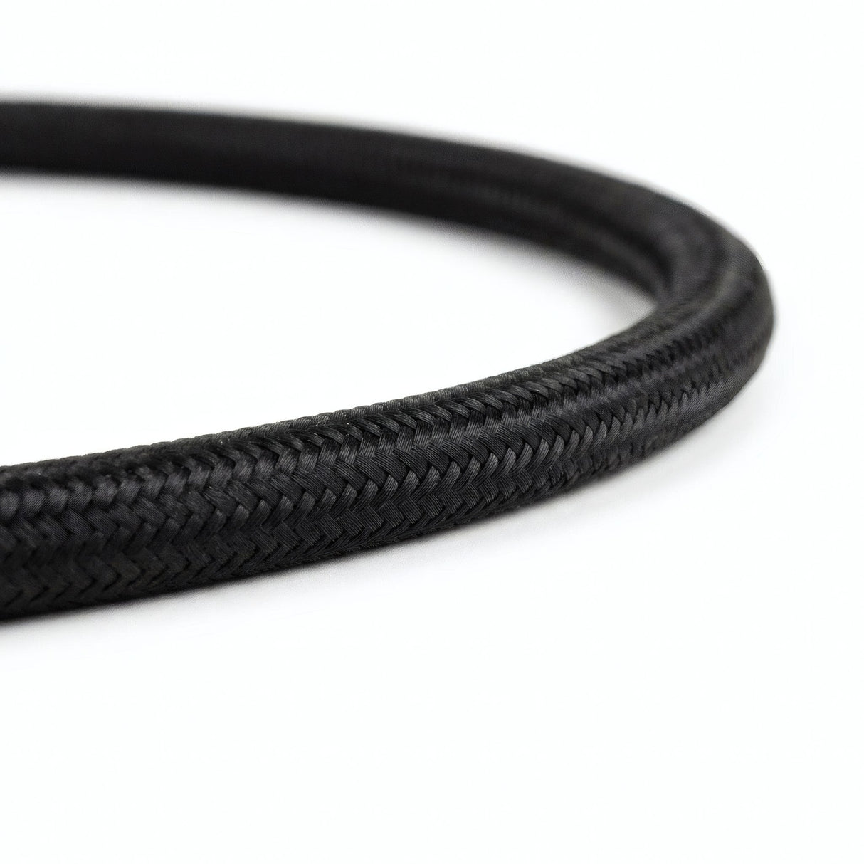 Cable eléctrico textil negro - foto de producto sobre fondo blanco 5