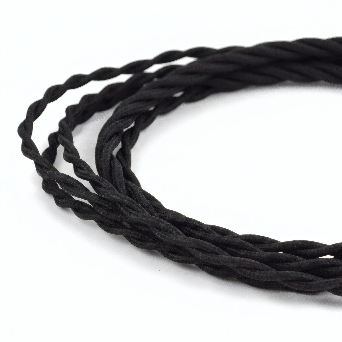 Cable eléctrico textil negro trenzado - foto de producto sobre fondo blanco 5