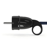 Clavija macho Schuko con anilla extractora — Negro