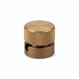 Pasacables de pared de metal para cable textil