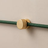 Pasacables de pared de metal para cable textil — Latón