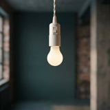 Portalámparas E27 de baquelita con interruptor — Blanco