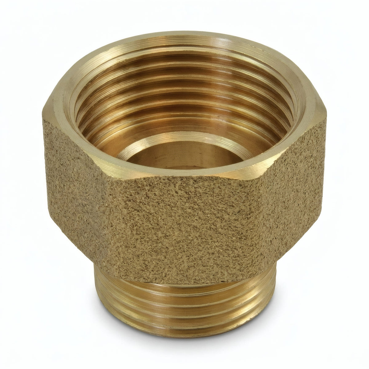 Nipple reductor H/M de latón - foto de producto sobre fondo blanco 1