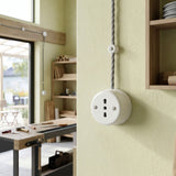 Toma de pared de porcelana — Italiana 2P+T 10/16 A / Blanco