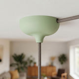 Florón de silicona Ø 88 mm, orificio central, salida lateral — Verde prado