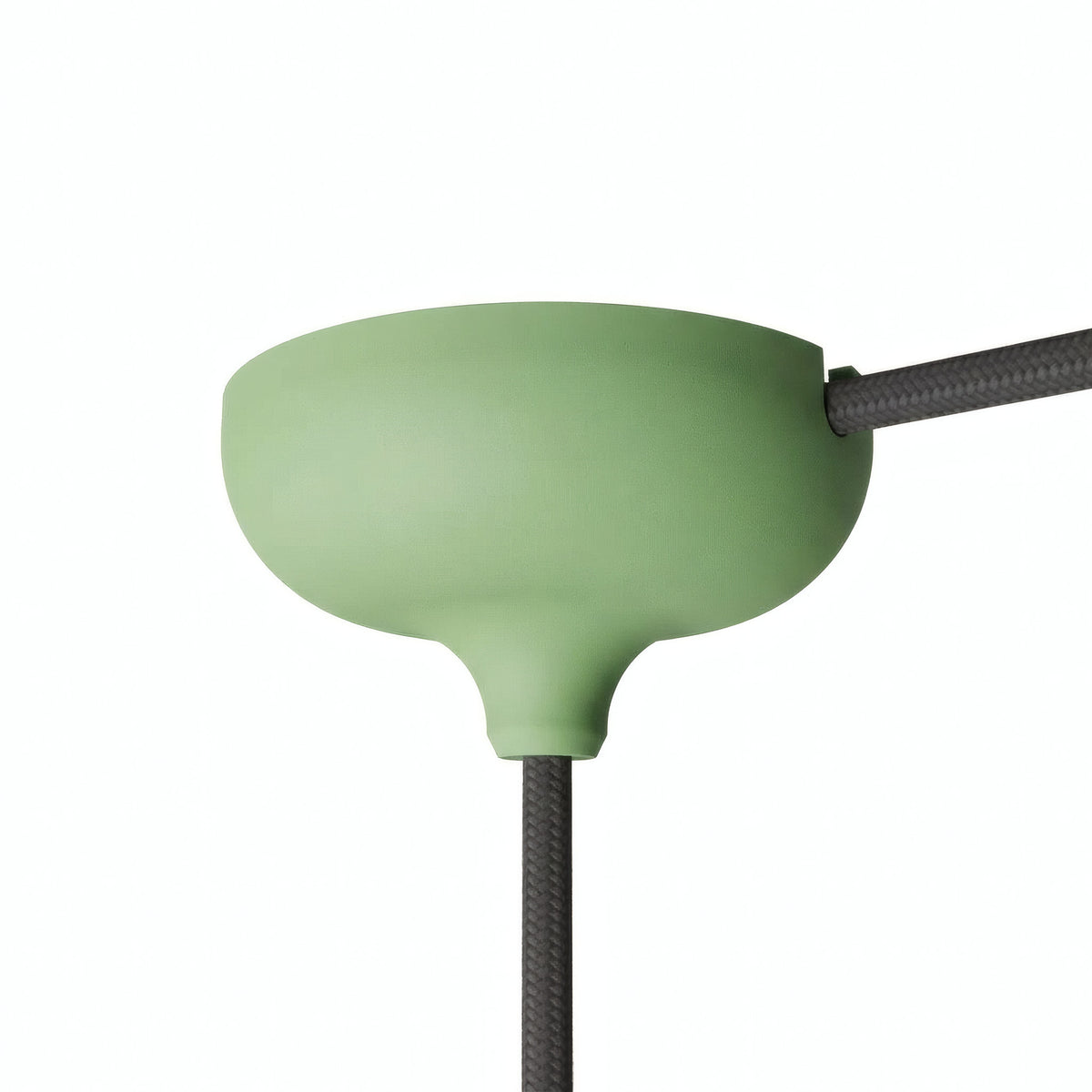 Florón de silicona Ø 88 mm, orificio central, salida lateral — Verde prado