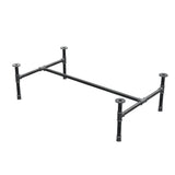 Estructura de mesa de centro industrial de hierro fundido, en H, 111 × 65 cm, altura 32 cm, vista tres cuartos